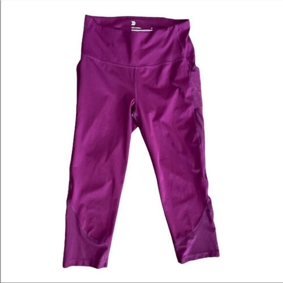 all in motion Pants - 𝅺ALL IN Motion Cropped Leggings M